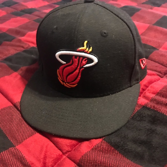 fitted miami heat hats